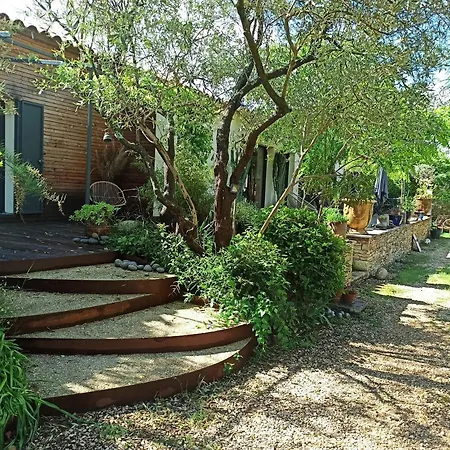 Boheme Bed & Breakfast *
